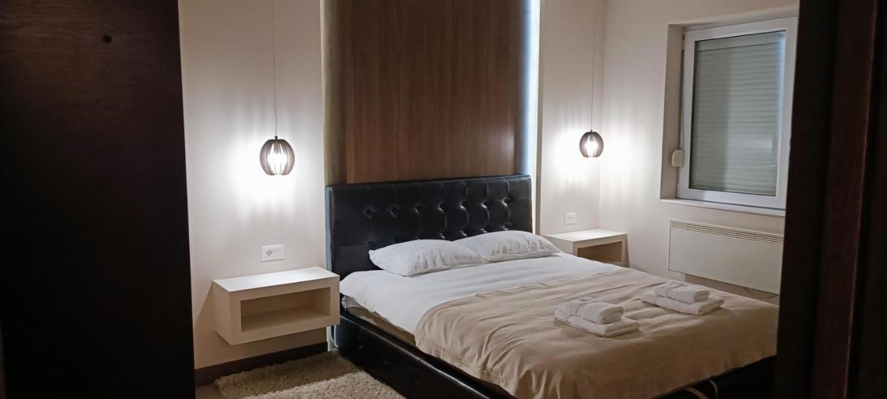 Tajna037 Apartman Kruševac Kültér fotó