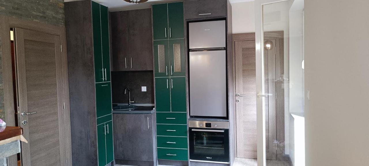 Tajna037 Apartman Kruševac Kültér fotó